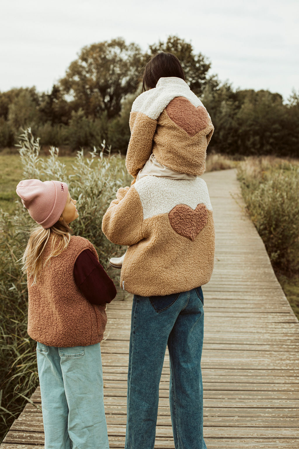 little sleeveless teddy VEST soft rose