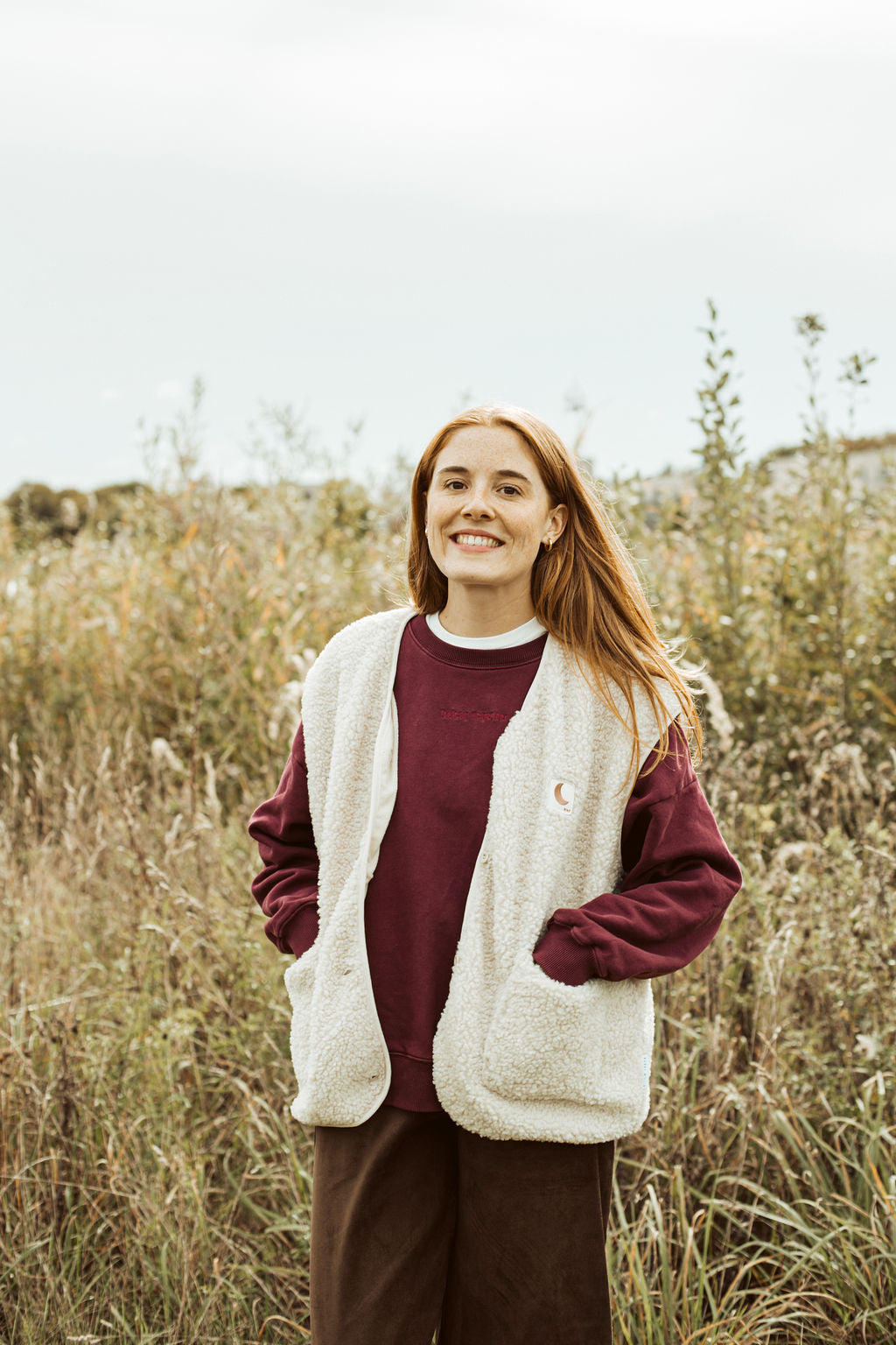 women sleeveless teddy VEST beige