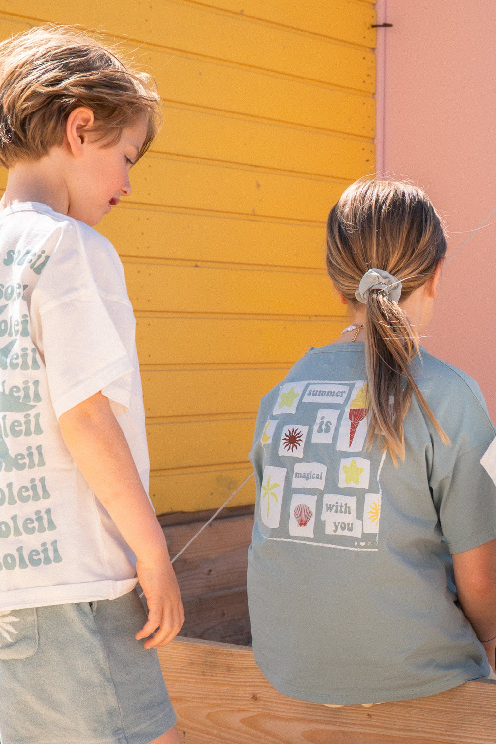 little MAGICAL SUMMER t-shirt loose fit