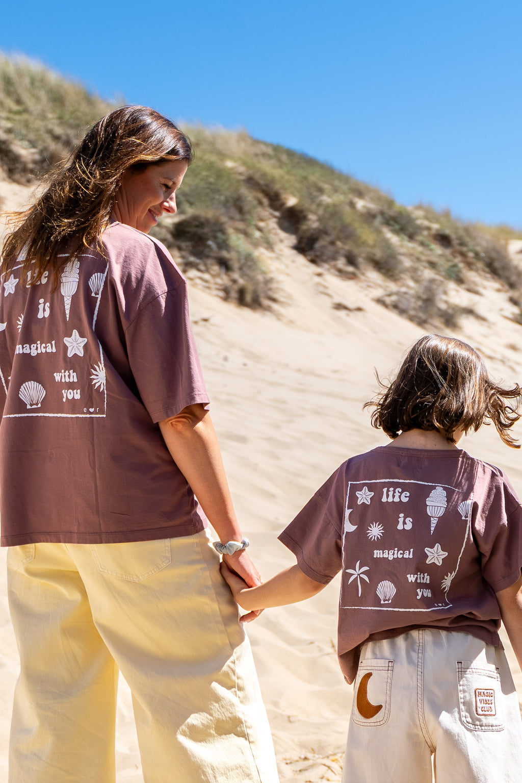 little warm brown LIFE IS MAGICAL t-shirt loose fit