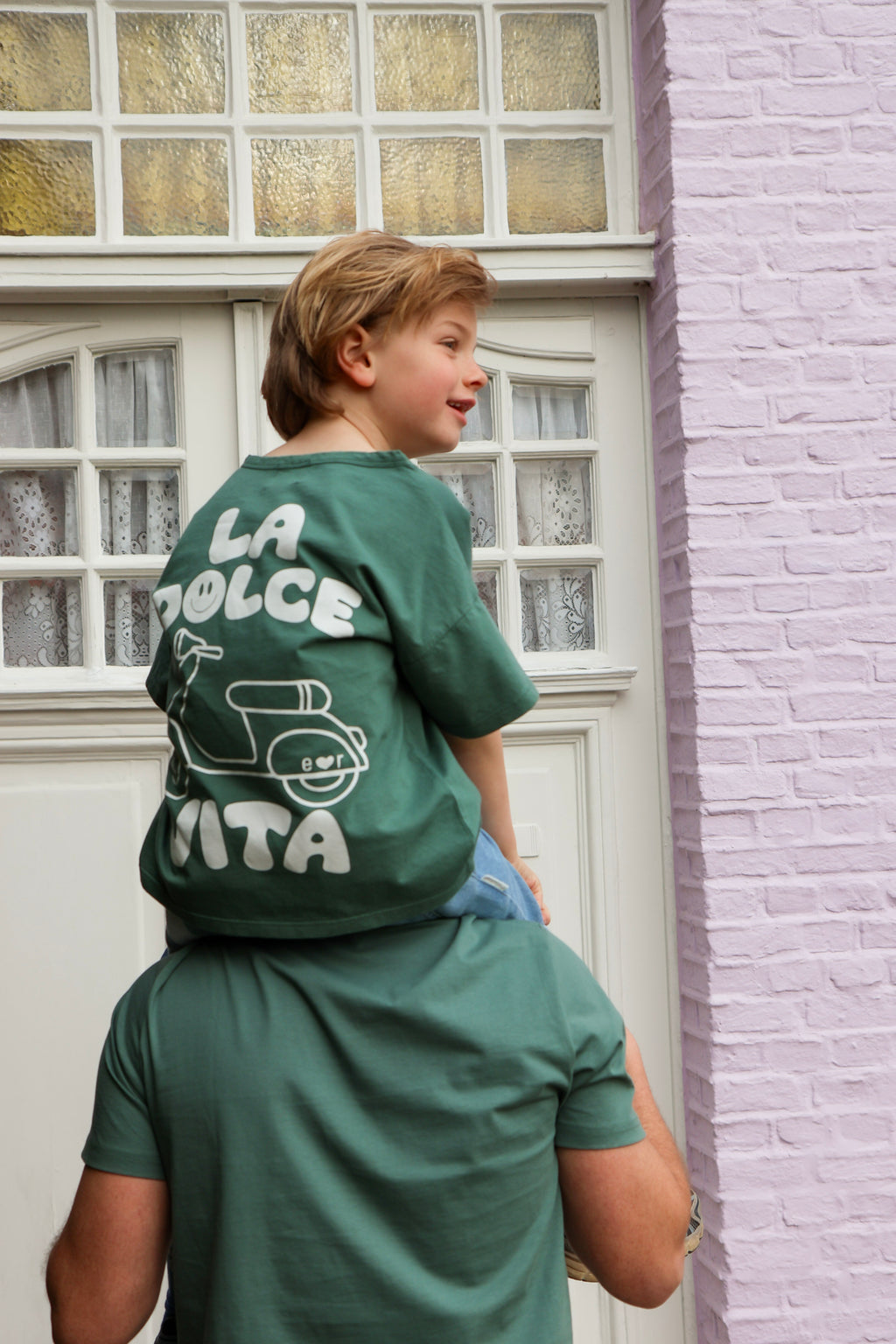 little green LA DOLCE VITA t-shirt loose fit