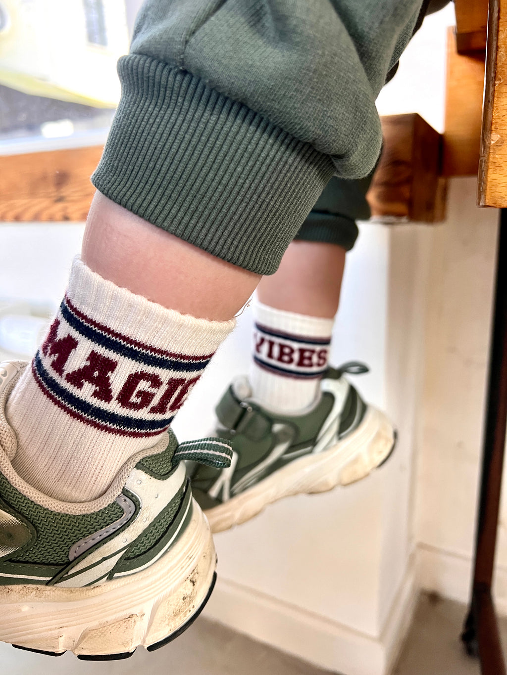 MAGIC VIBES kids socks