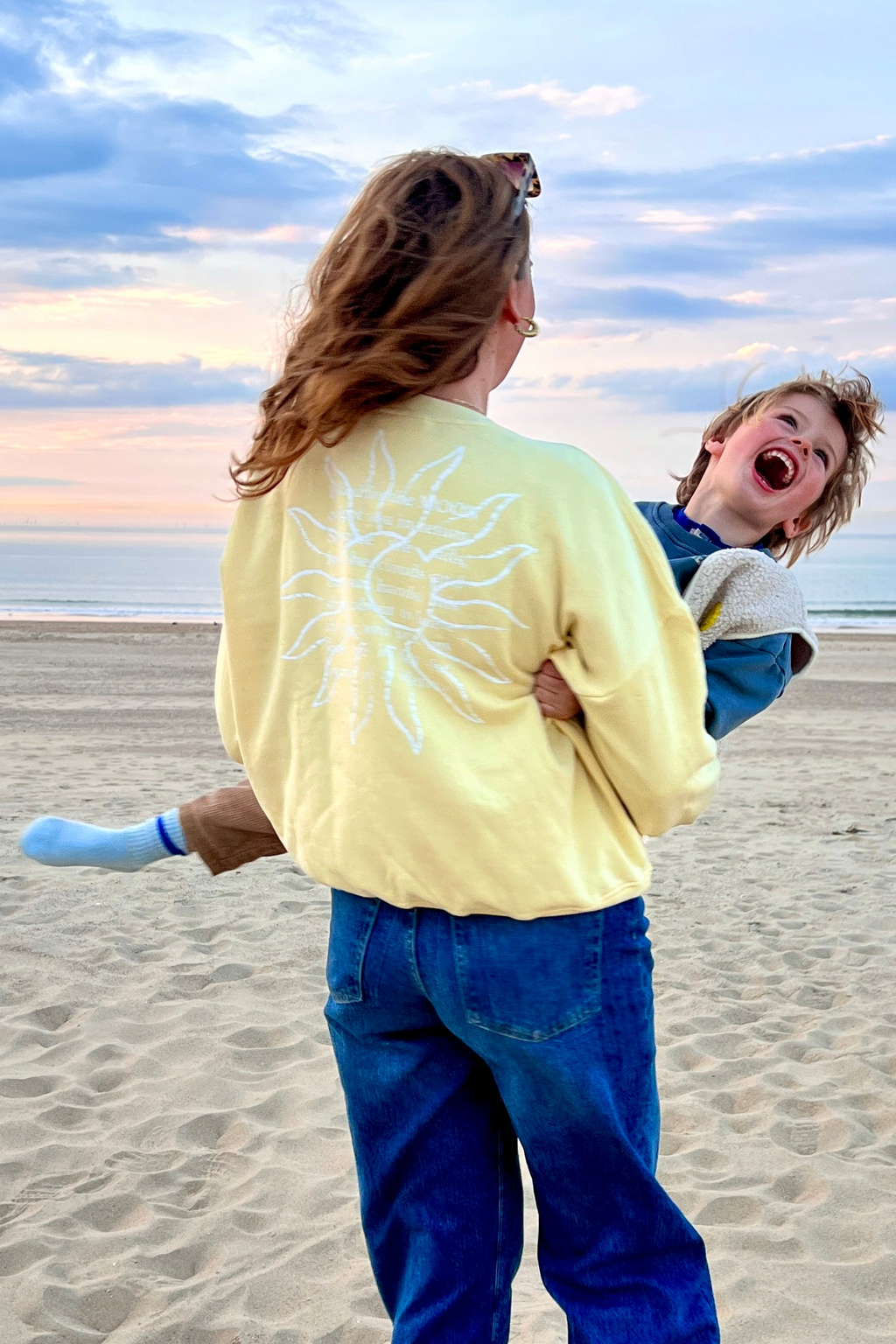 butter yellow SUN x MOMENTS loose fit