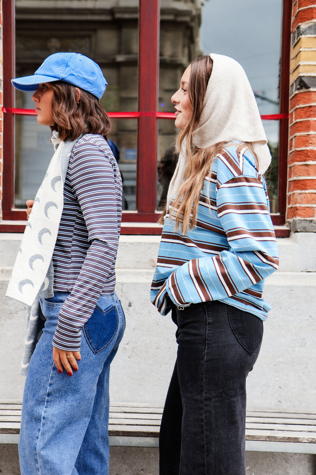 BAY scarf