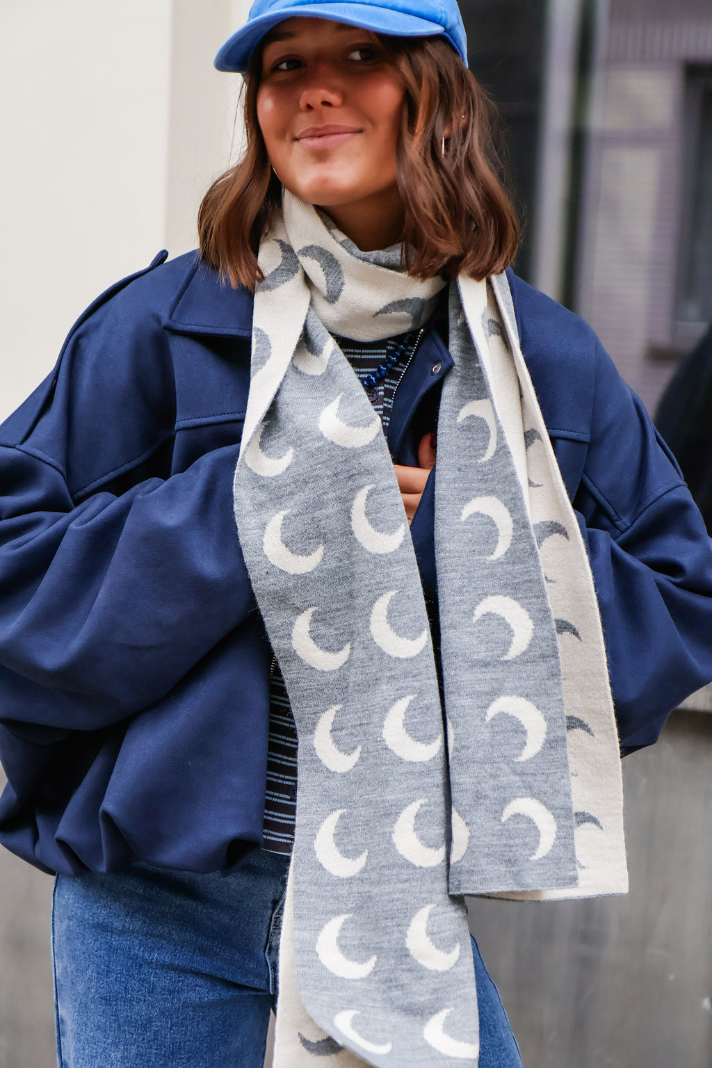 grey MOON scarf