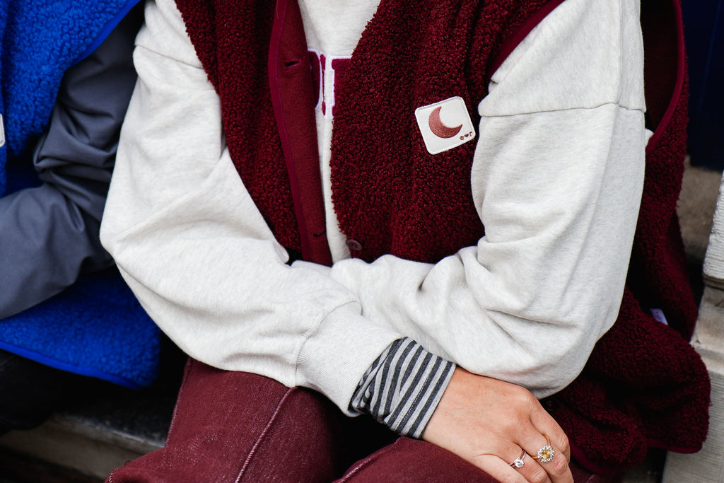 women sleeveless teddy VEST burgundy