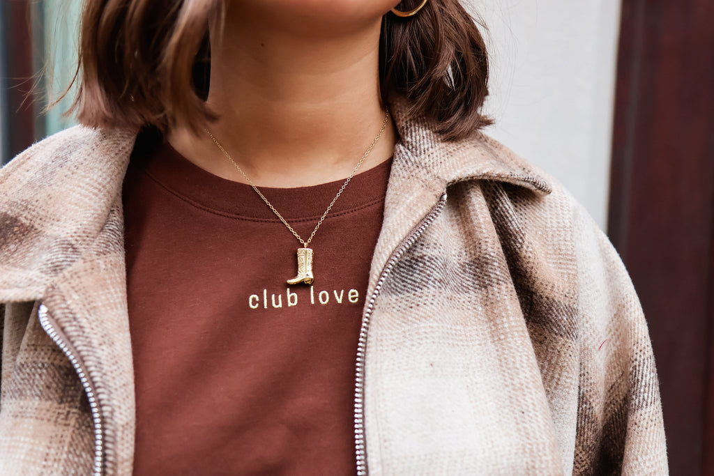 warm brown CLUB LOVE t-shirt loose fit