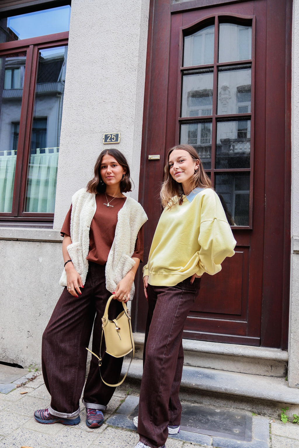 UMBER brown balloon jeans