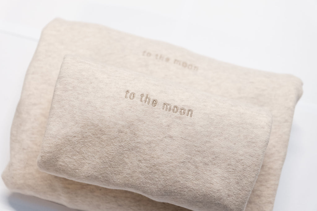 warm beige TO THE MOON loose fit