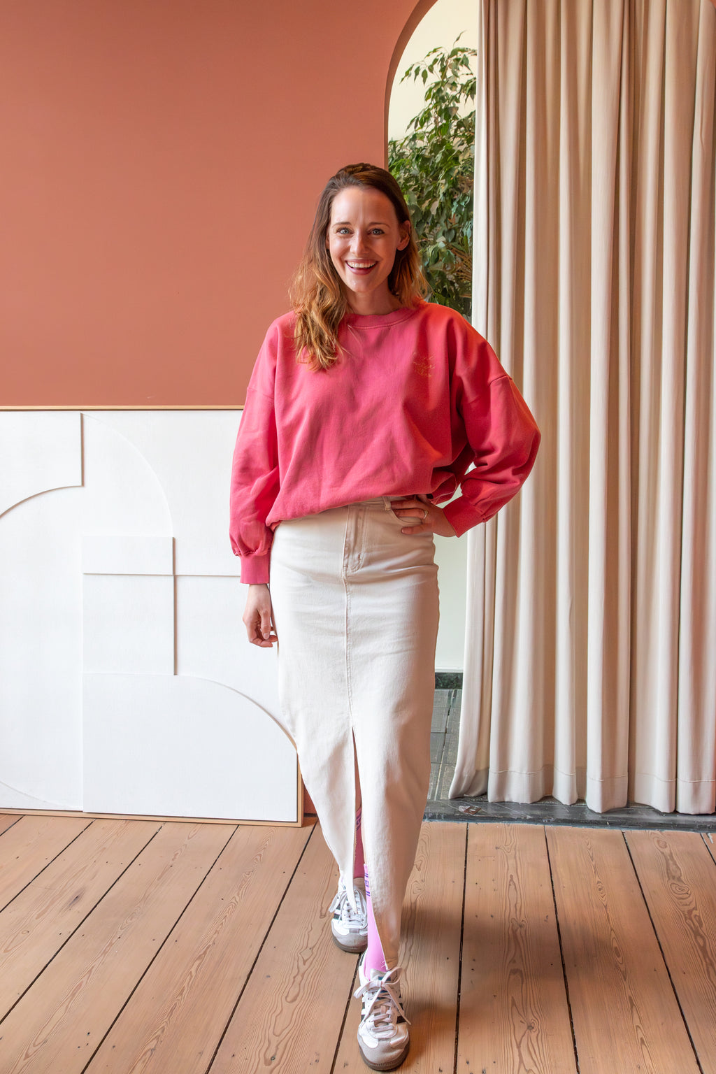 sweet raspberry MAMA loose fit