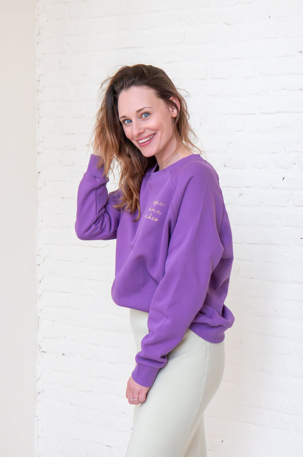 violet MAMA classic fit