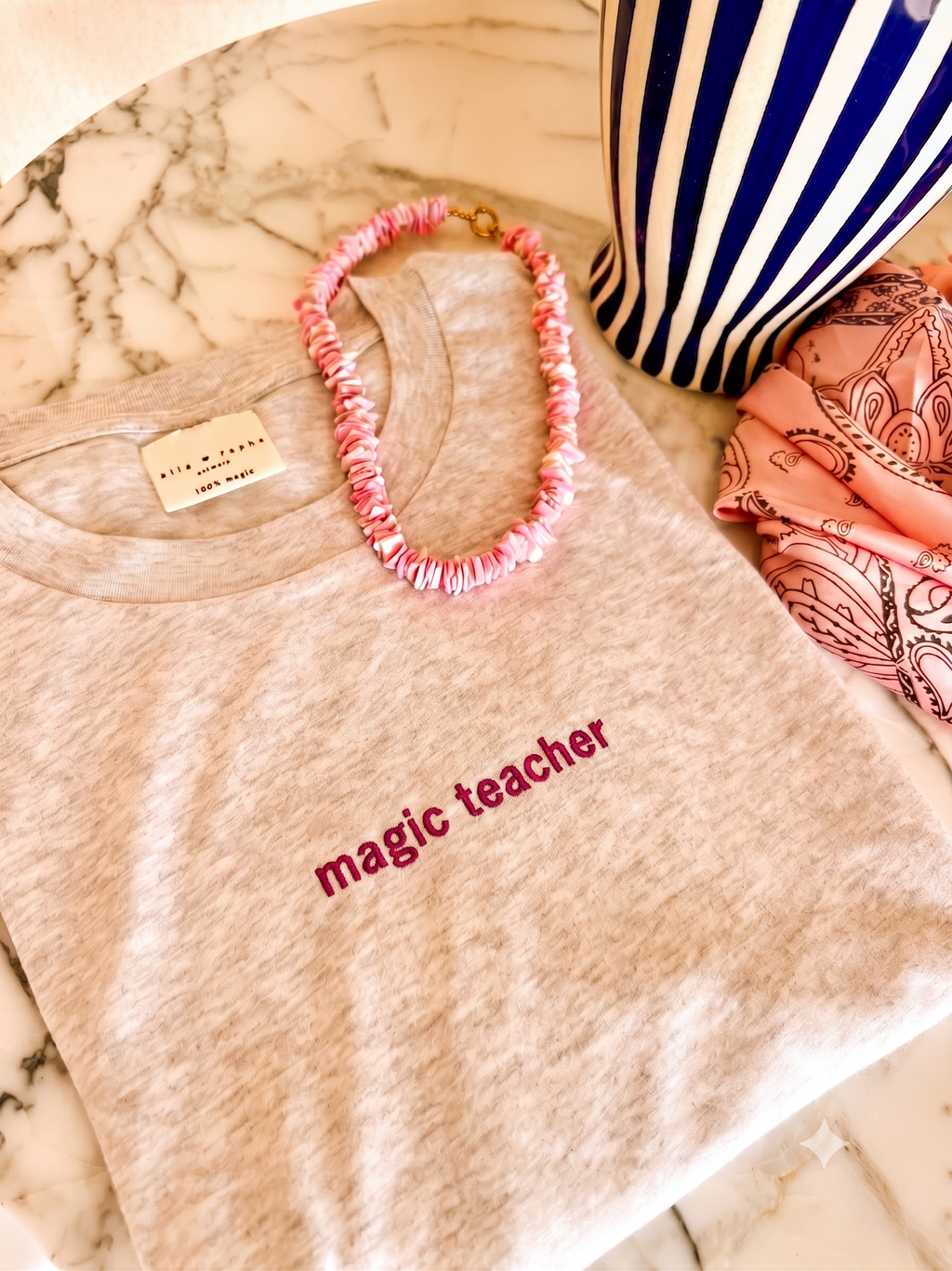 t-shirt MAGIC TEACHER loose fit (PRE-ORDER)