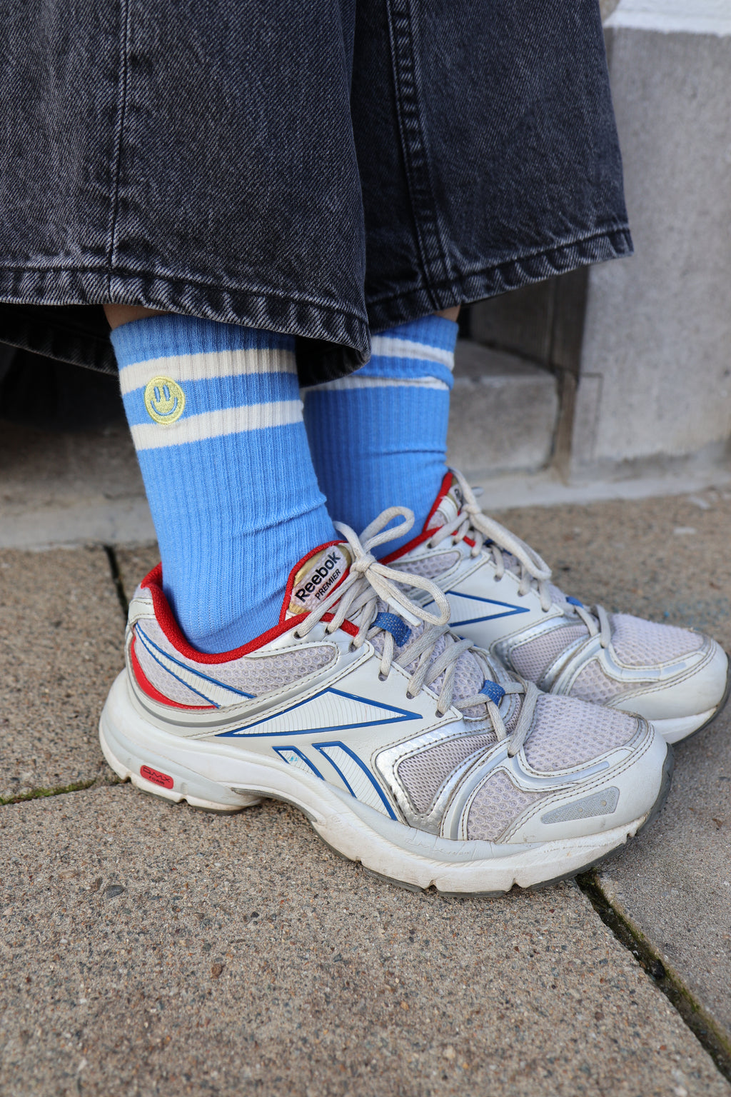 SMILEY socks sky blue
