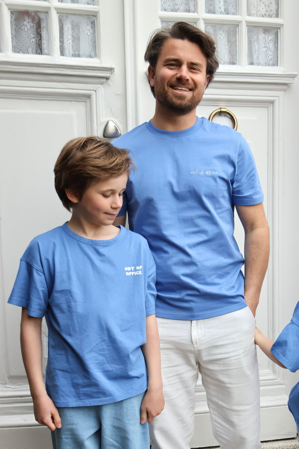t-shirt OUT OF OFFICE