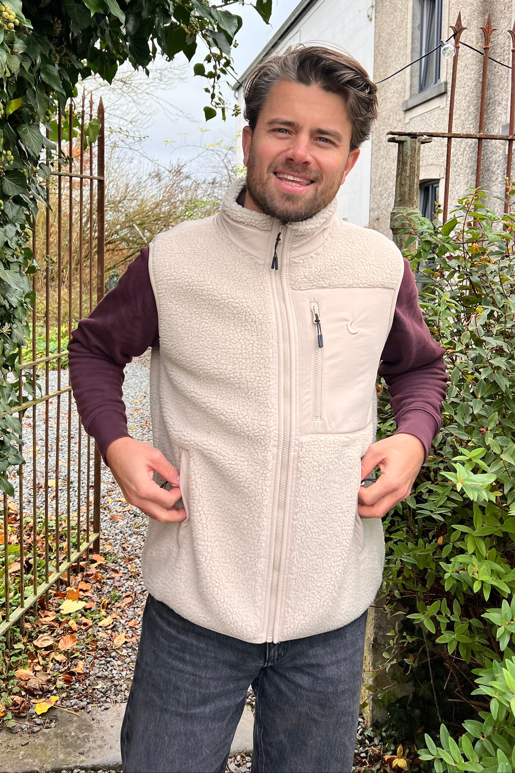 men sleeveless teddy VEST beige