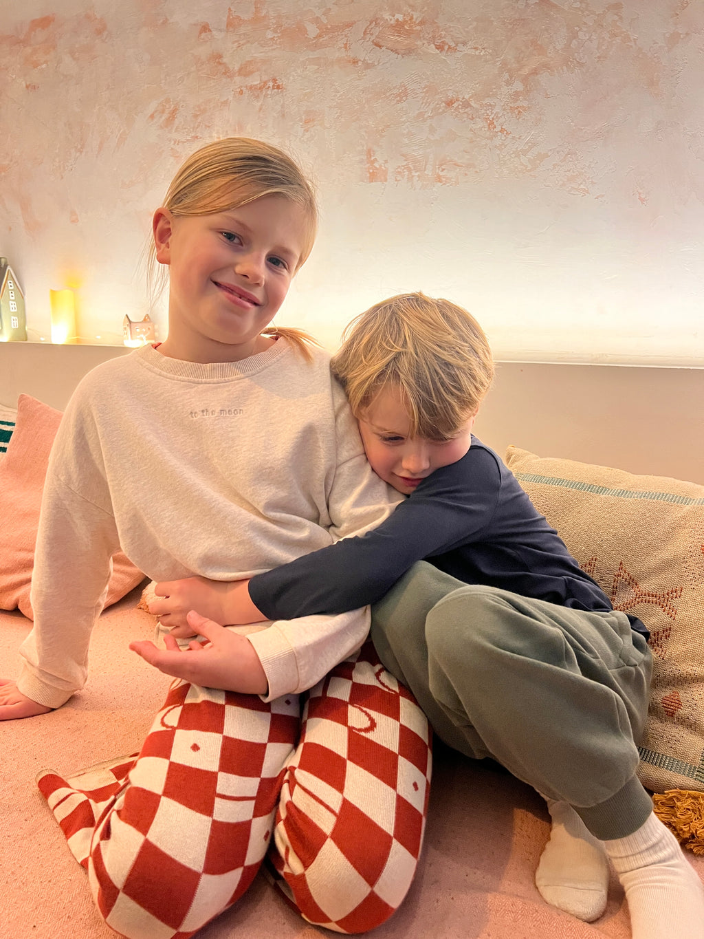 little warm beige TO THE MOON loose fit