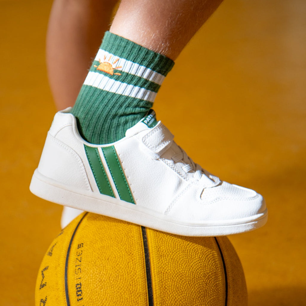 GREEN GREEN GRASS kids socks