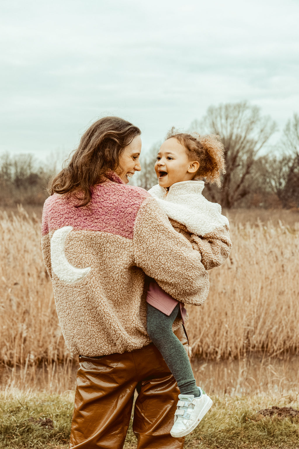 women teddy MOON JACKET cranberry