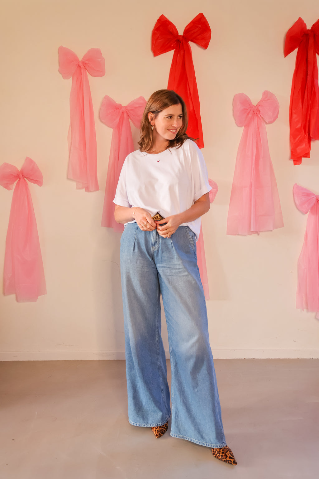 white HEART loose fit
