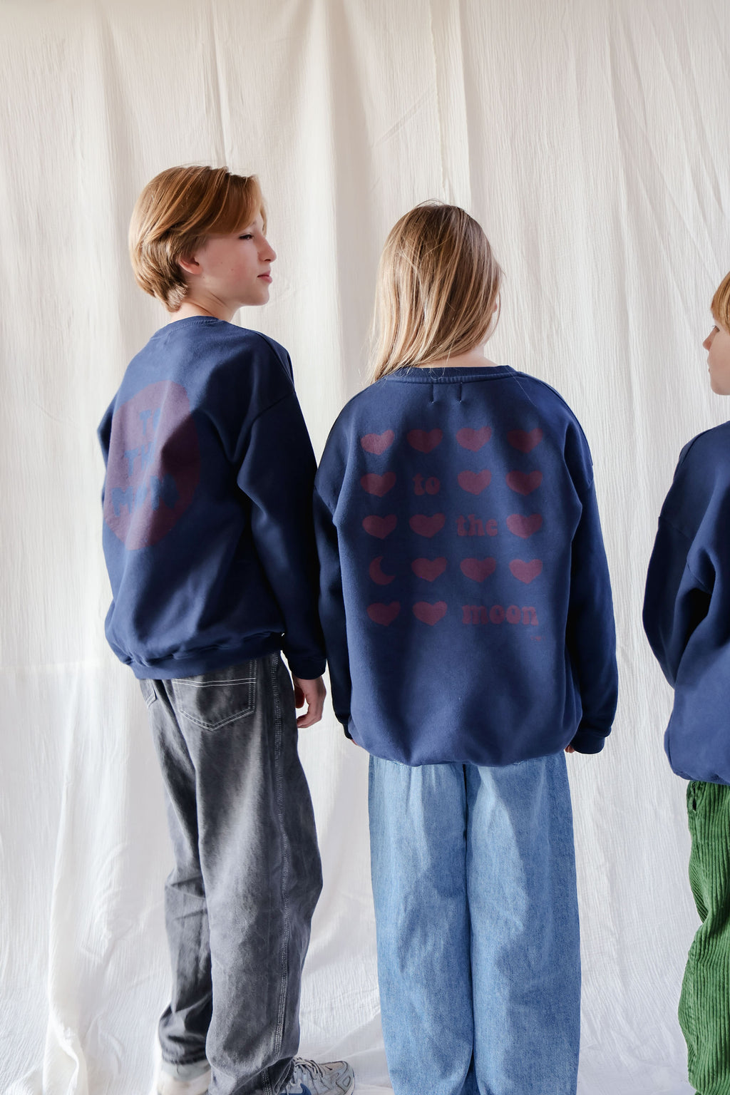little ink blue TO THE MOON HEARTS loose fit sweatshirt