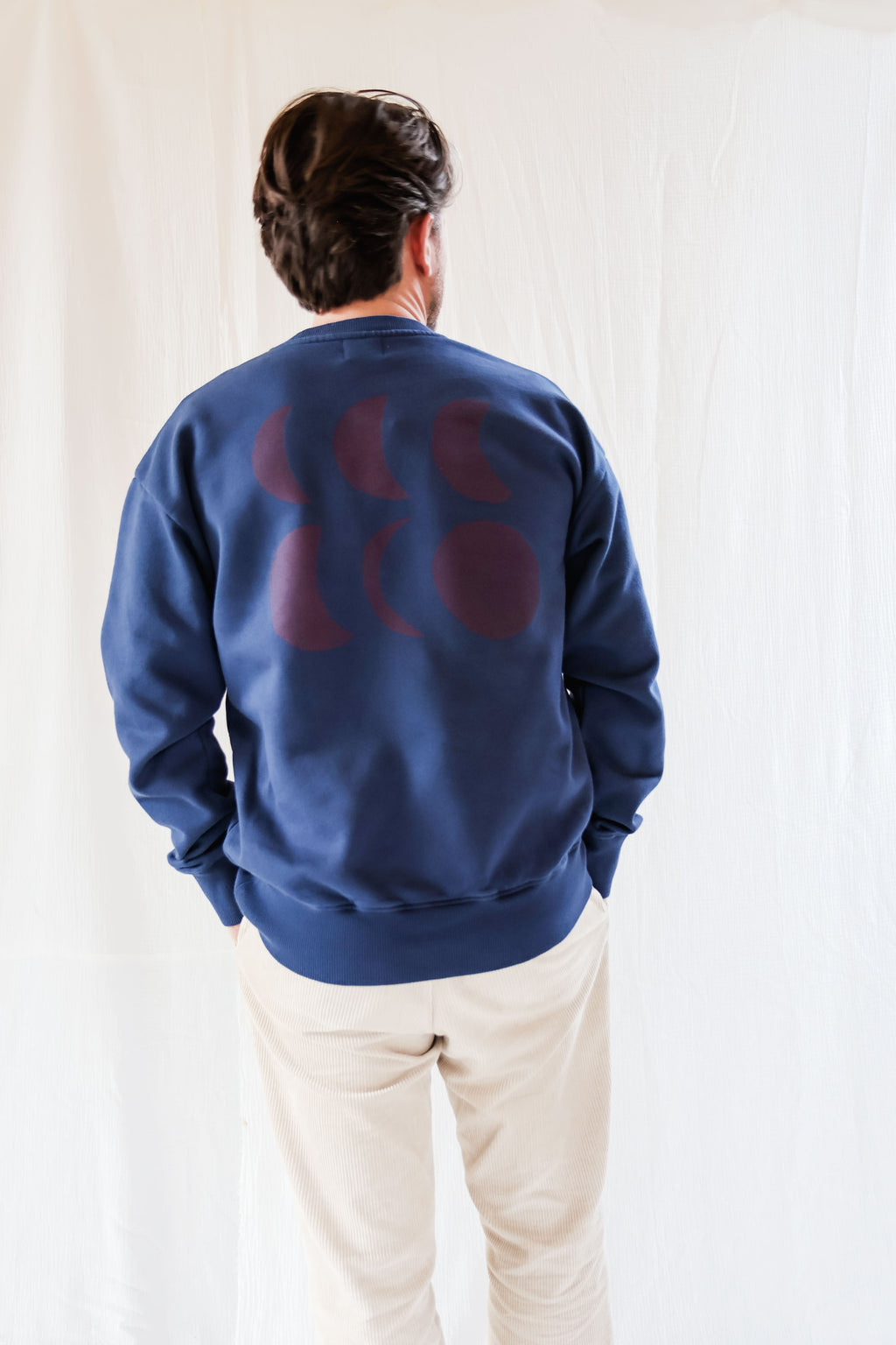 ink blue TO THE MOON sweatshirt men