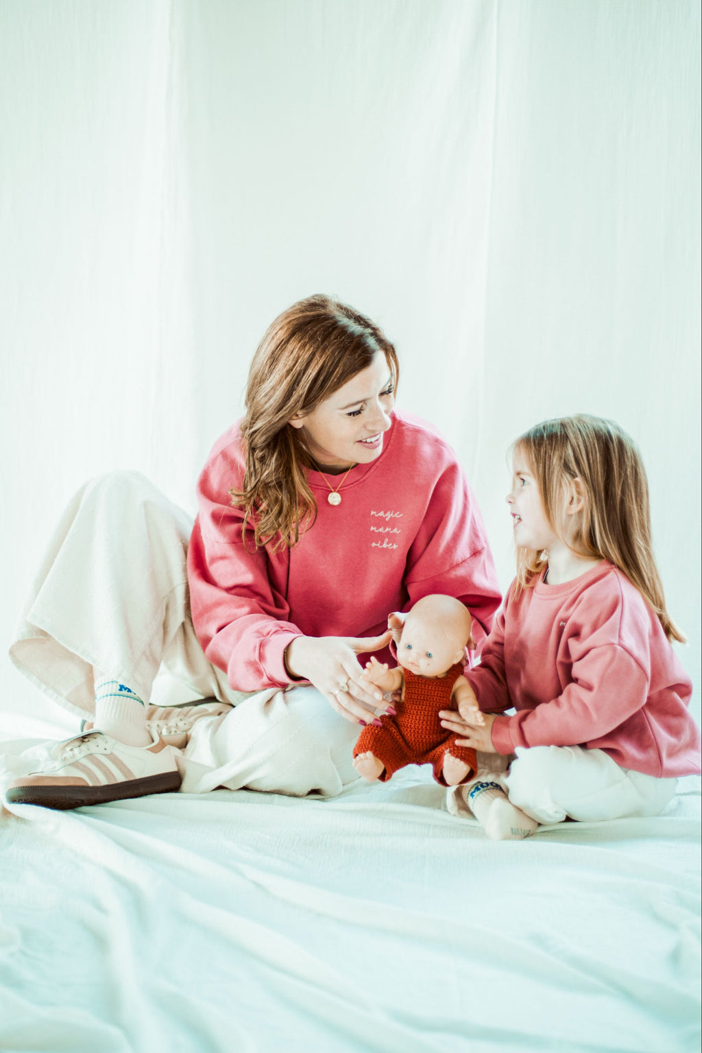 sweet raspberry MAMA loose fit