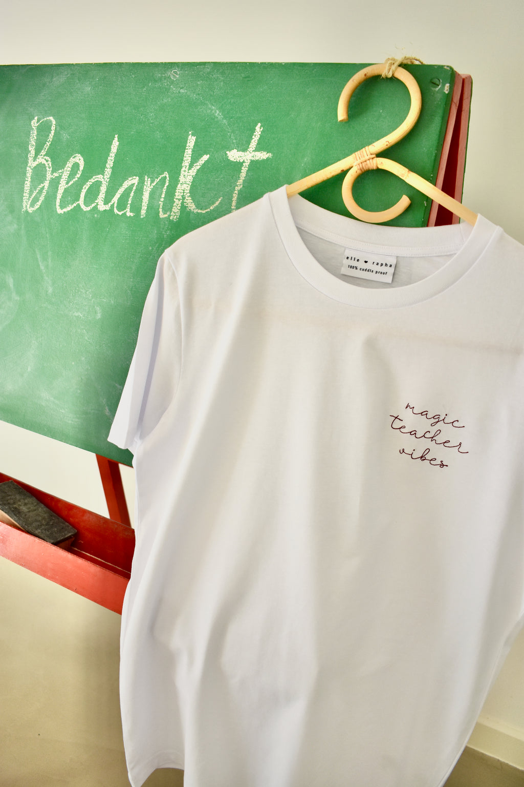 t-shirt MAGIC TEACHER VIBES