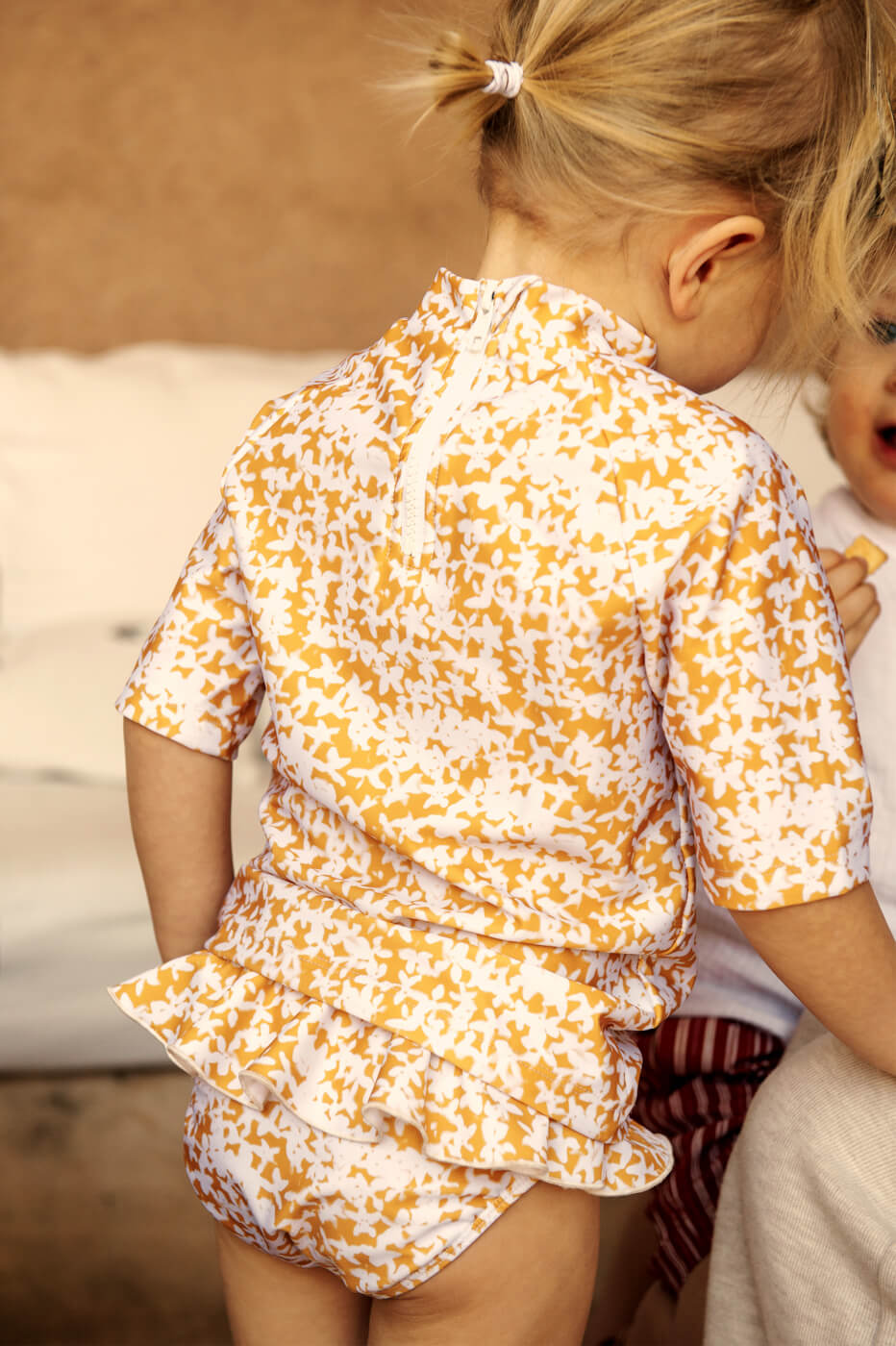 APPLE BLOSSOM unisex UV top