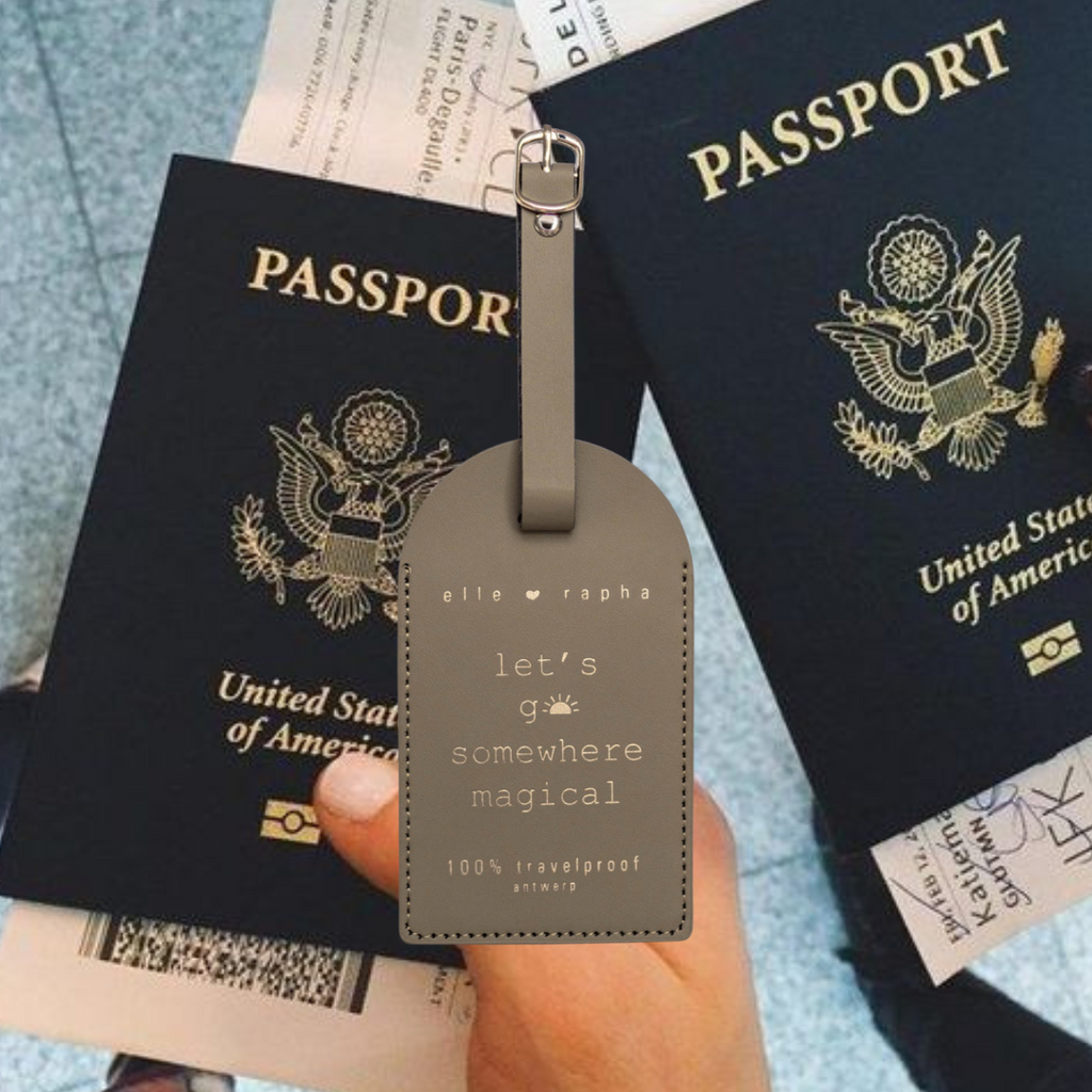 TRAVEL TAG