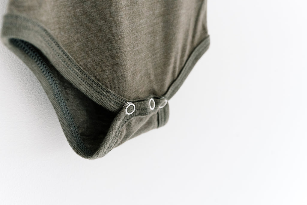 khaki body TO THE MOON